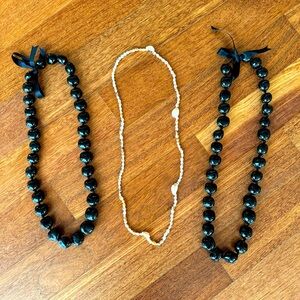 Hawaiian Kukui Nut Lei & Puka Shell Lei